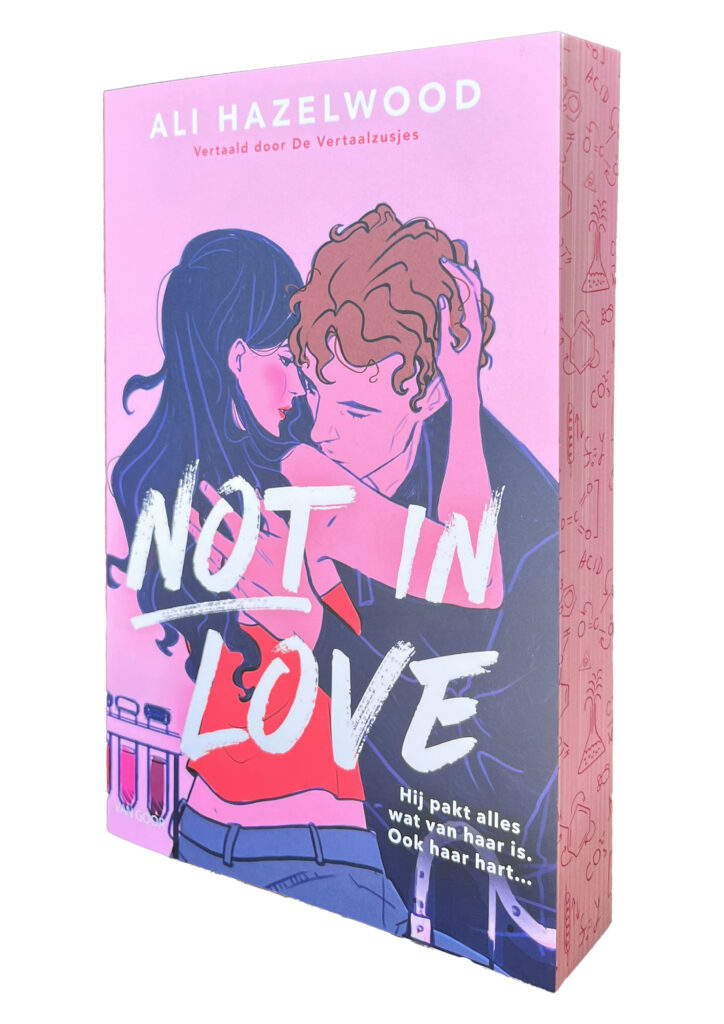 Not in Love (SMP NL Limited Edition) Ali Hazelwood So Many Pages