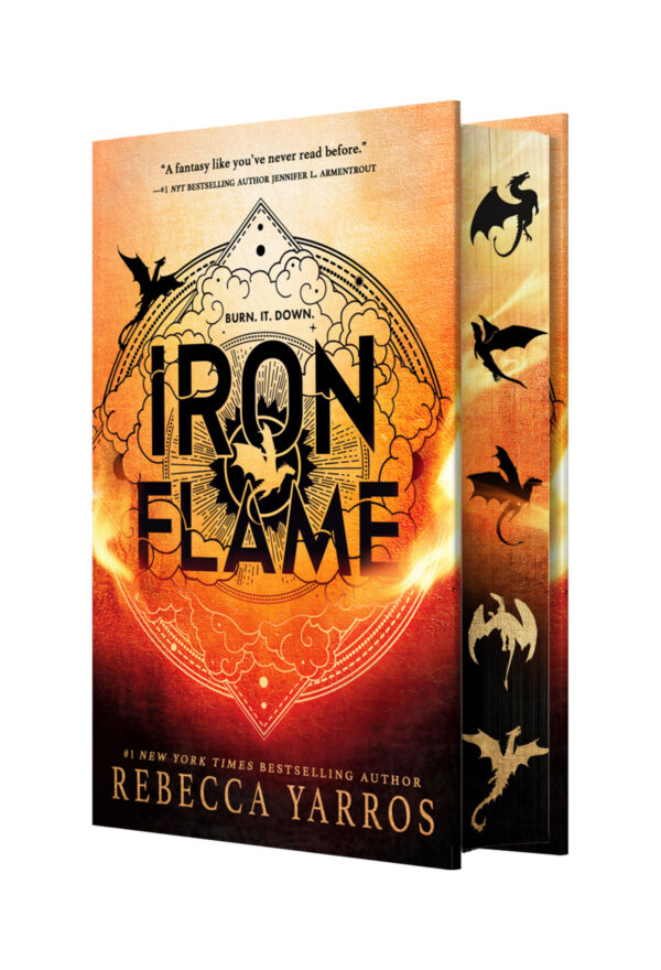 Iron Flame (Wing and Claw Collection) (9781649379399)