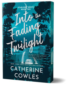 Into the Fading Twilight (Deluxe Edition) - 9781464264603