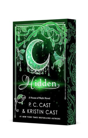 Hidden (Deluxe Edition) - 9781250447210